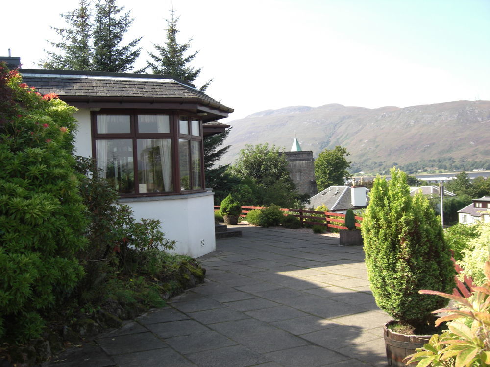 Guisachan Guest House Форт Уилям Екстериор снимка